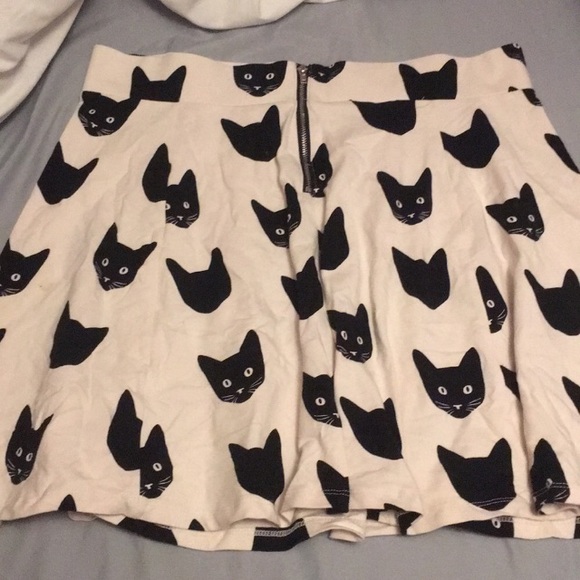 3 for 1! CAT BUNDLE - Picture 4 of 7